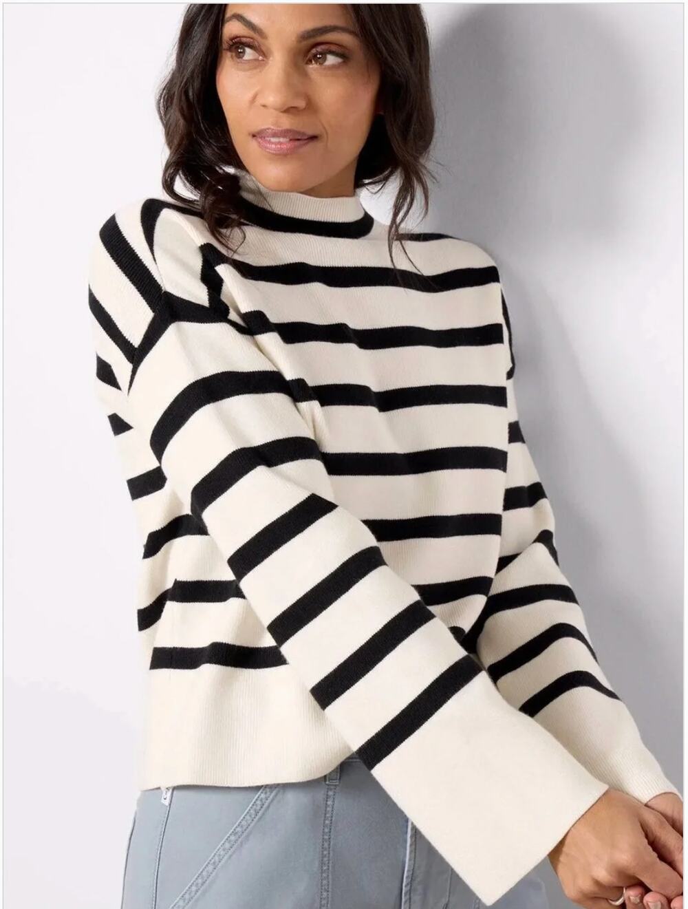 Evereve Bonnie Mock Neck Pullover Sweater Boxy Oversized Striped Blk/Wht Size S